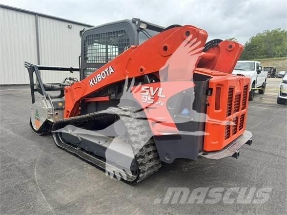 Kubota SVL95-2S Лісові мулчери