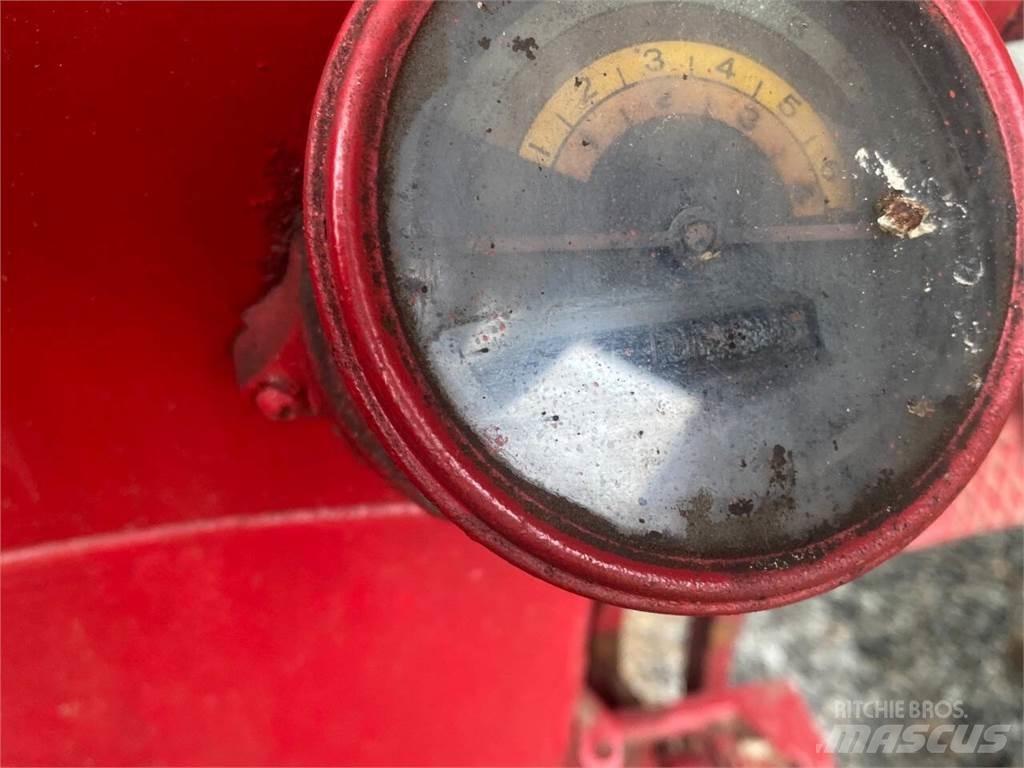 Farmall 400 Будтехніка - Інші