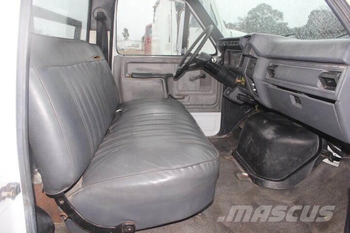 Ford F-600 Будтехніка - Інші