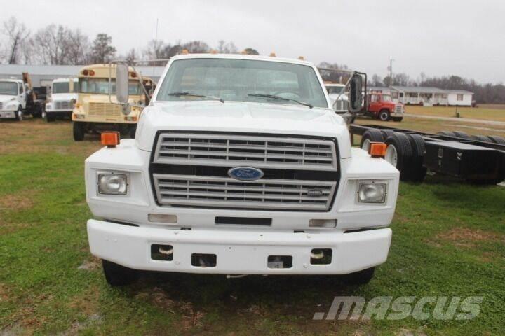 Ford F-600 Будтехніка - Інші