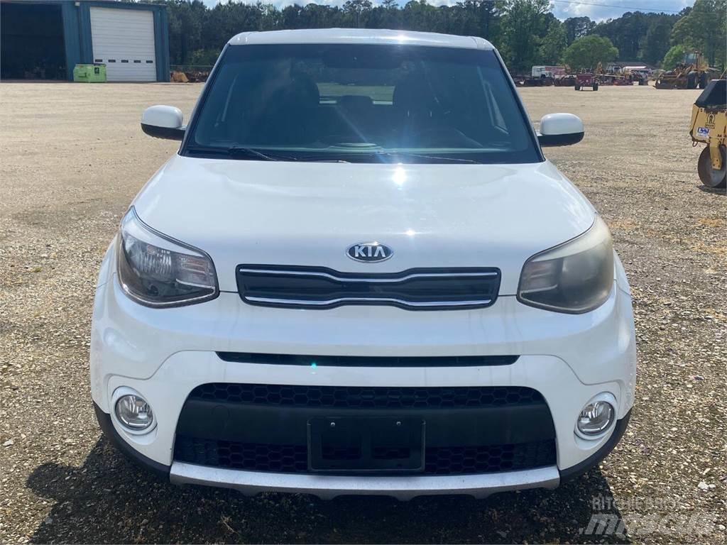 Kia Soul Будтехніка - Інші