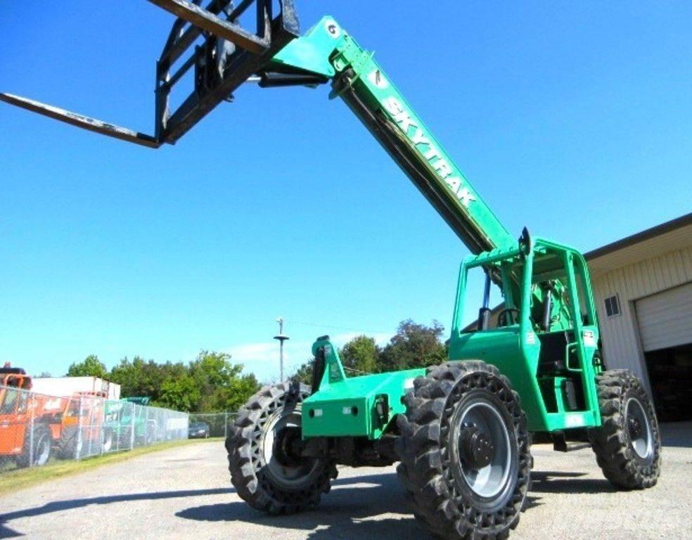 SkyTrak 6036 Будтехніка - Інші