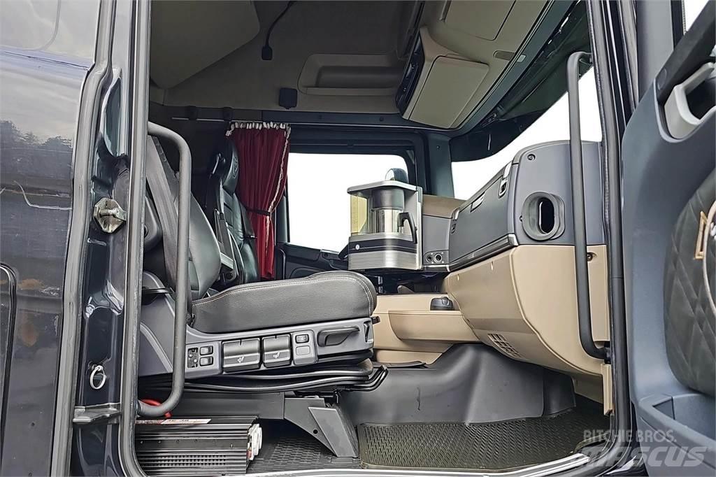 Scania R580 Фургони