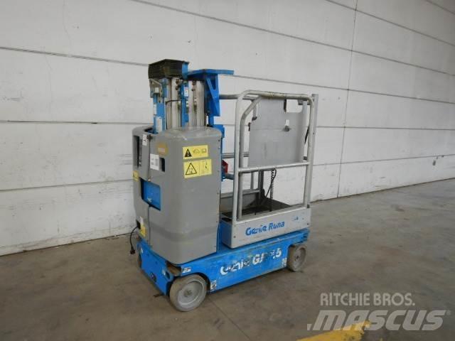 Genie GR15 Вертикальні щоглові підйомники