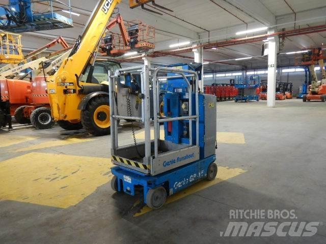 Genie GR15 Вертикальні щоглові підйомники