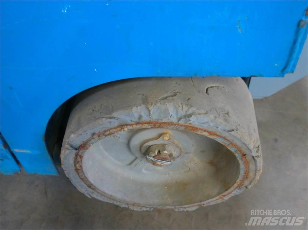 Genie GS1532 Підйомники-ножиці