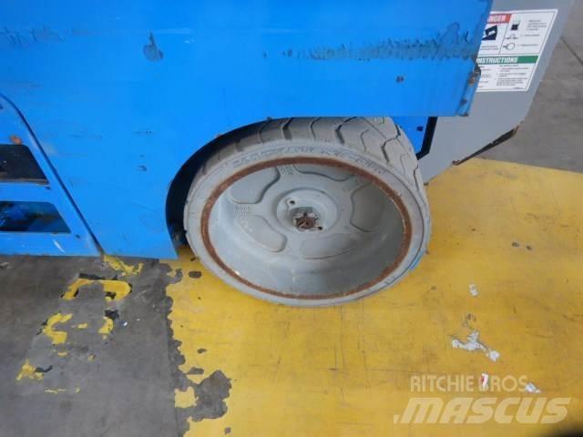 Genie GS2032 Підйомники-ножиці