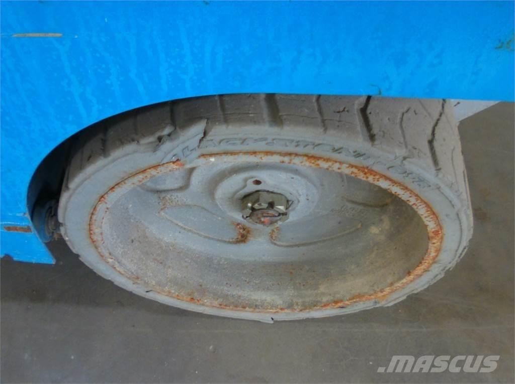 Genie GS2032 Підйомники-ножиці