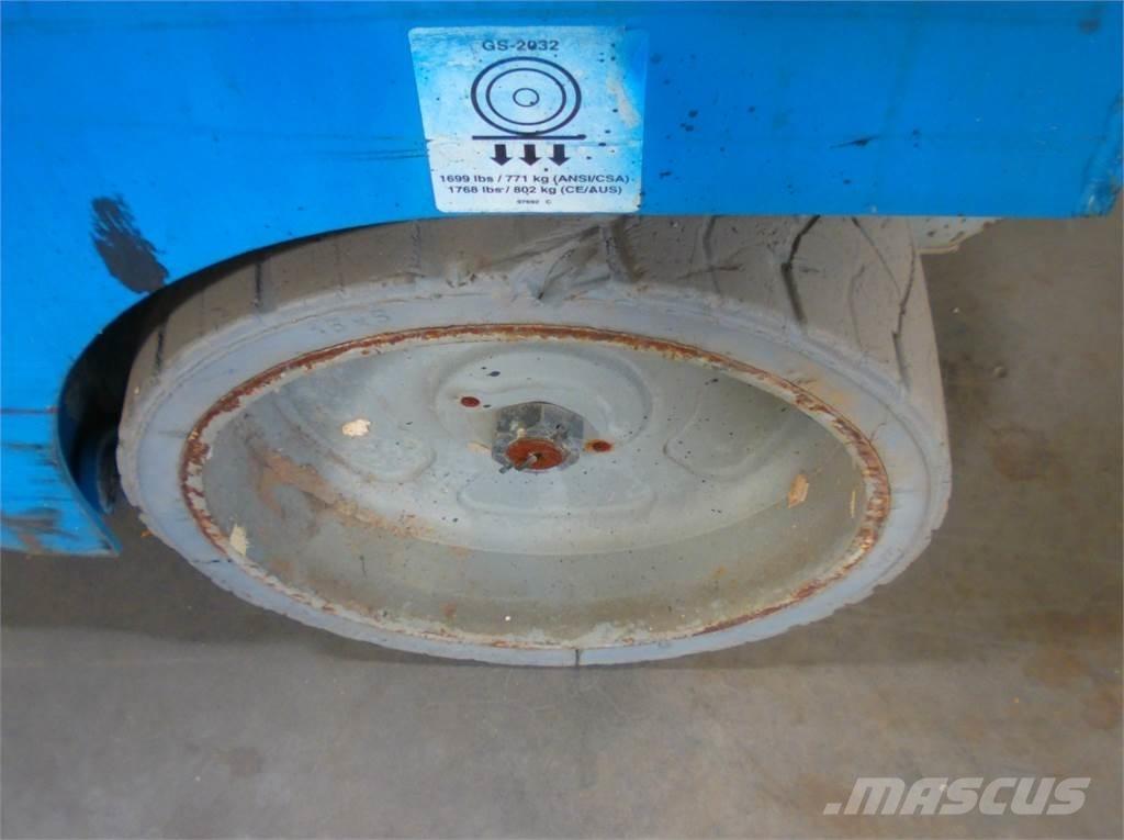 Genie GS2032 Підйомники-ножиці