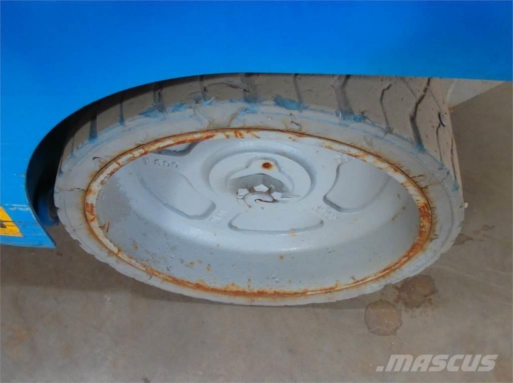 Genie GS2032 Підйомники-ножиці