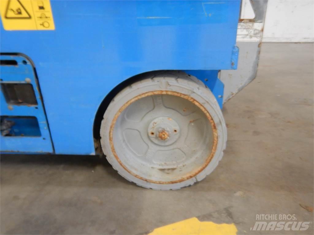 Genie GS2046 Підйомники-ножиці