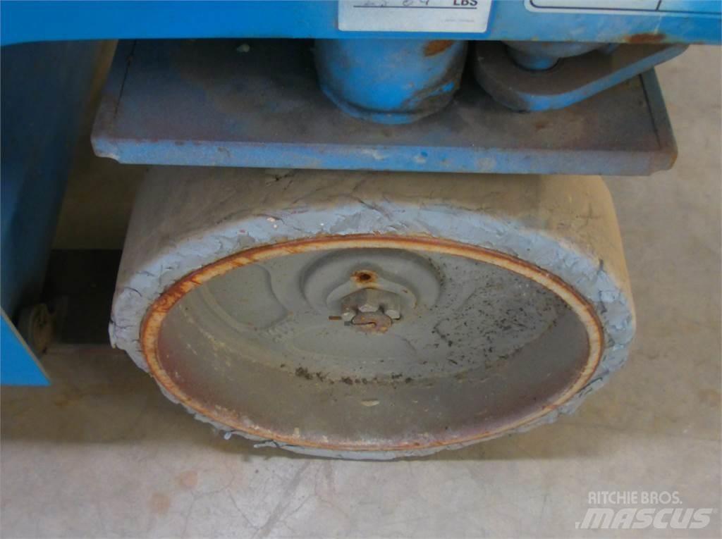 Genie GS2646 Підйомники-ножиці