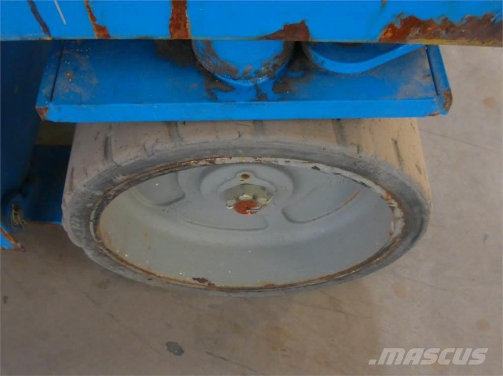 Genie GS3246 Підйомники-ножиці