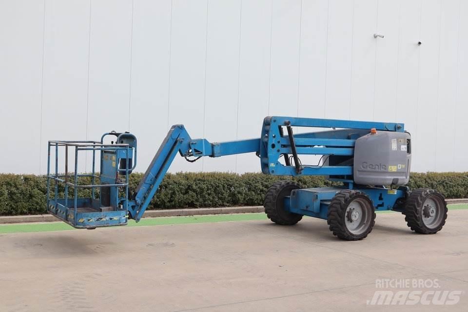 Genie Z51-30JRT Колінчаті підйомники