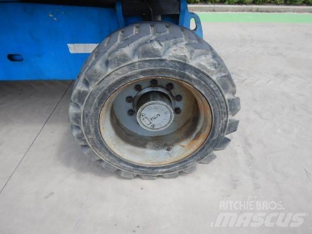 Genie Z80-60RT Колінчаті підйомники