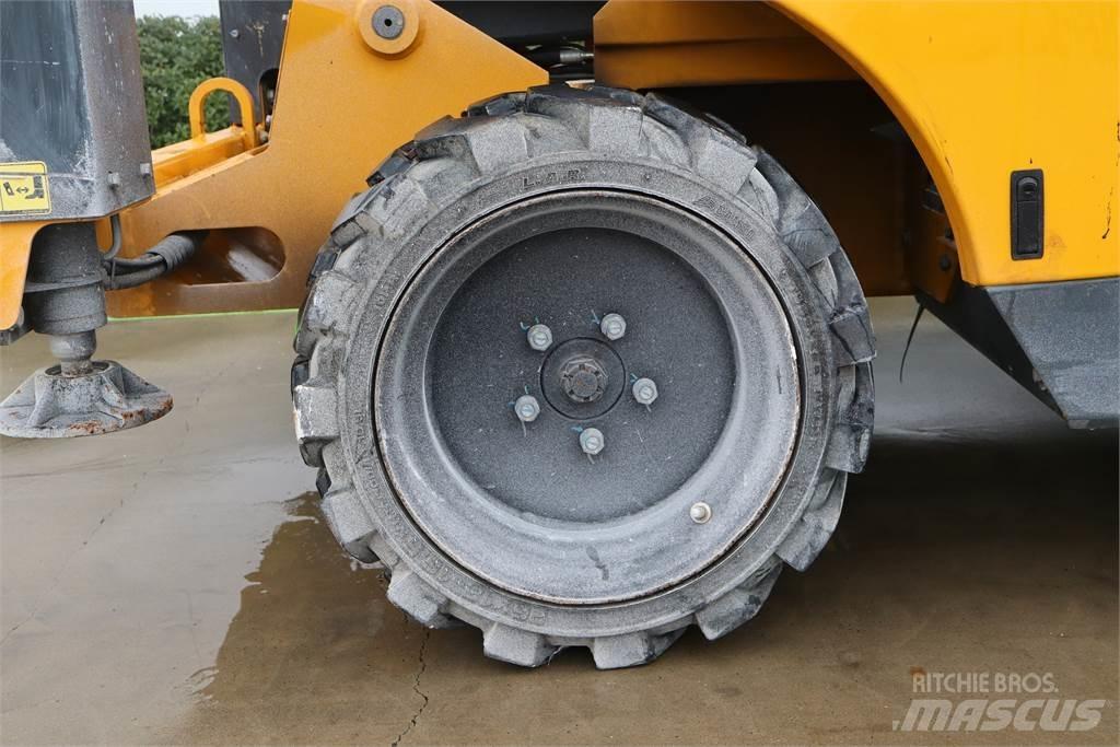 Haulotte C12DX Підйомники-ножиці