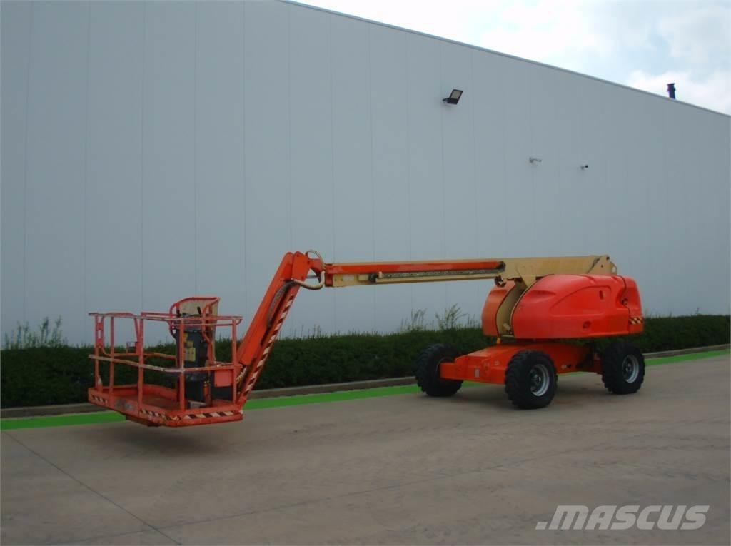 JLG 460SJ Телескопічні підйомники