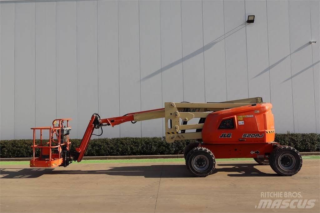 JLG 520AJ Колінчаті підйомники