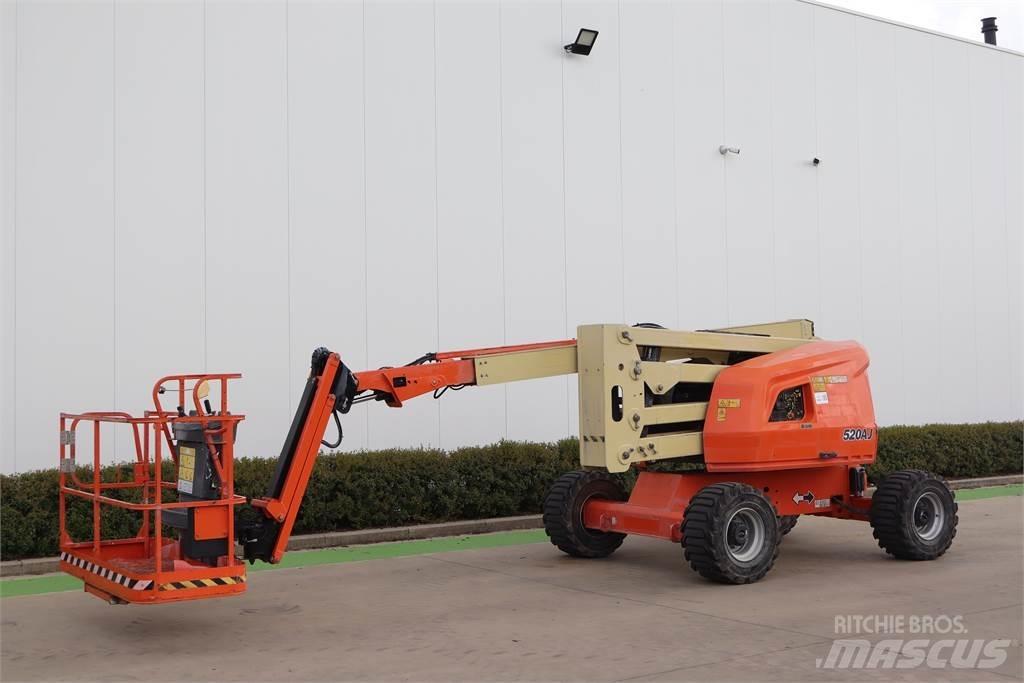 JLG 520AJ Колінчаті підйомники