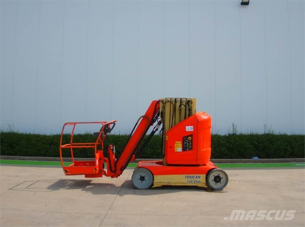 JLG Toucan 12E+ Вертикальні щоглові підйомники