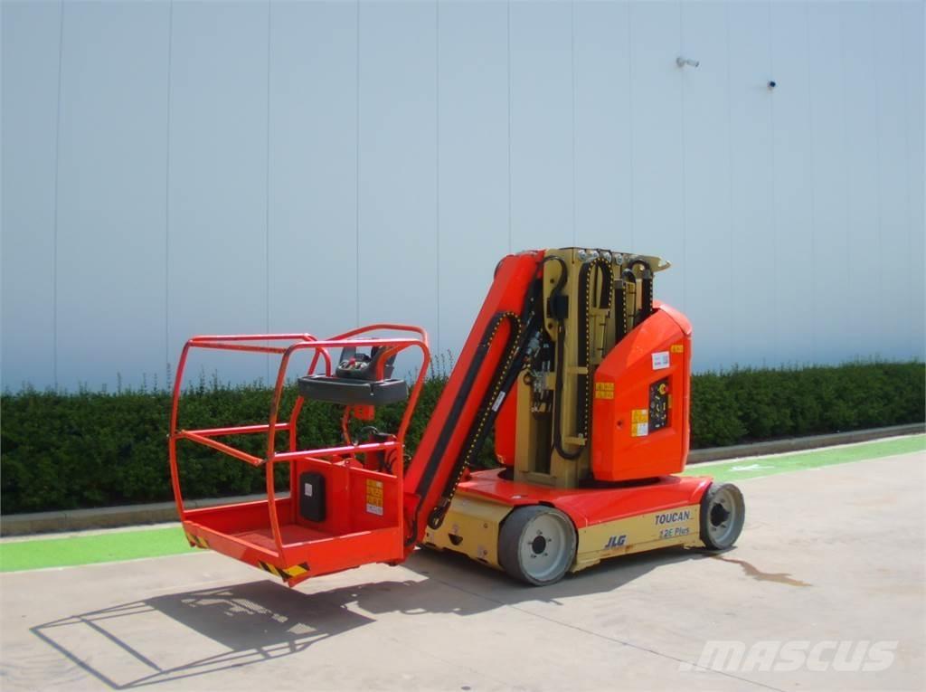 JLG Toucan 12E+ Вертикальні щоглові підйомники
