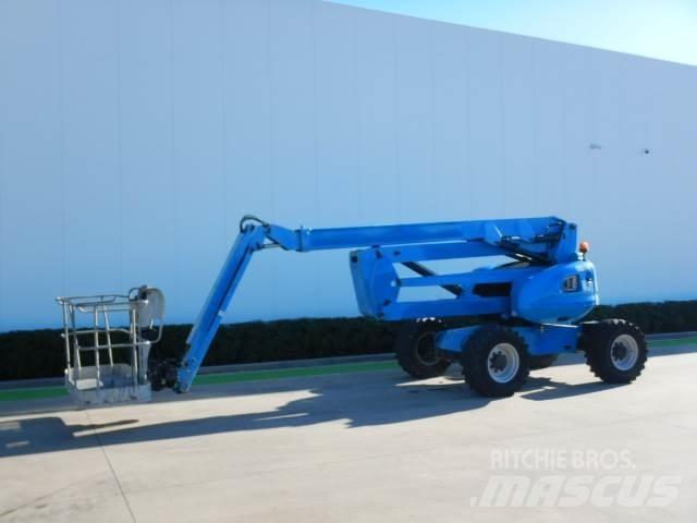 Manitou 200ATJ Колінчаті підйомники