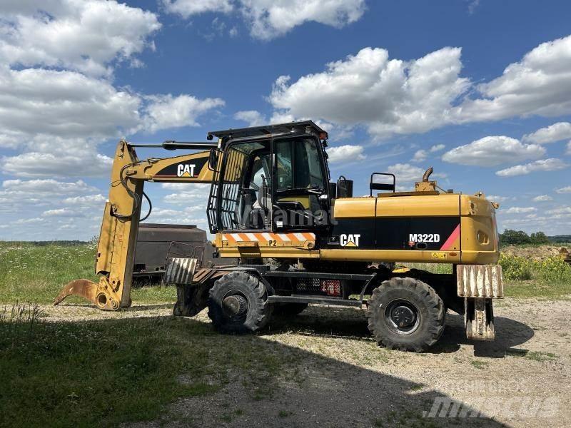 CAT M322D VAH Колісні екскаватори