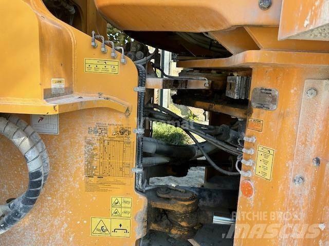 Hyundai HL 970 Фронтальні навантажувачі