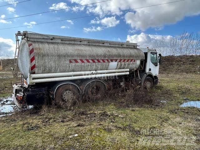 Renault 320 Вантажівки-цистерни