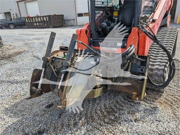 Bobcat  Машини для розщеплення асфальту