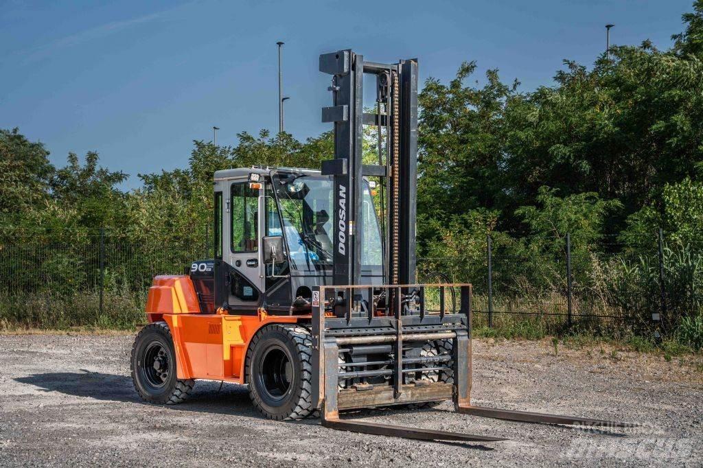 Doosan D 90-S-7 Дизельні навантажувачі