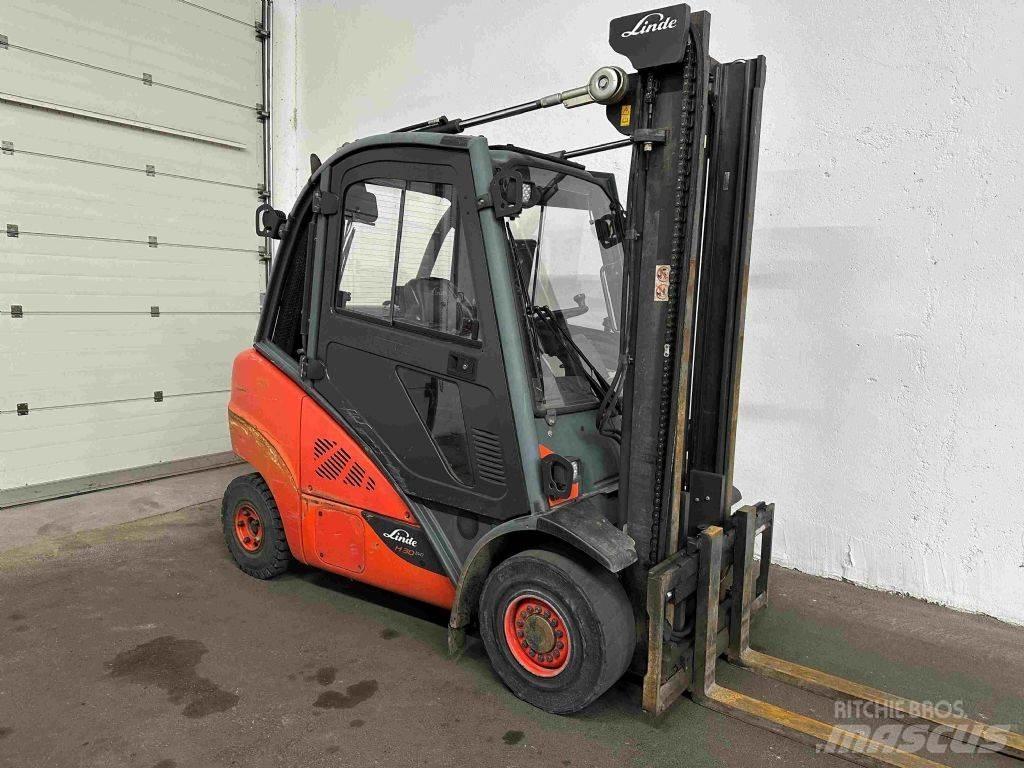 Linde H 30 T-02 EVO Газові навантажувачі