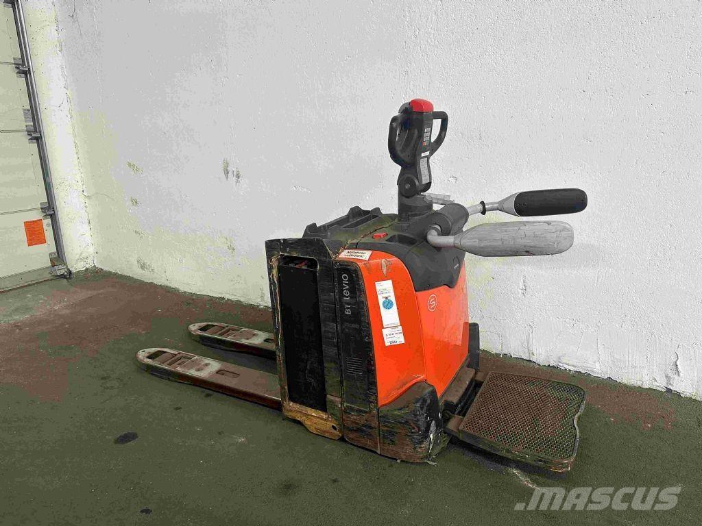 Toyota LPE 200 Штабелери