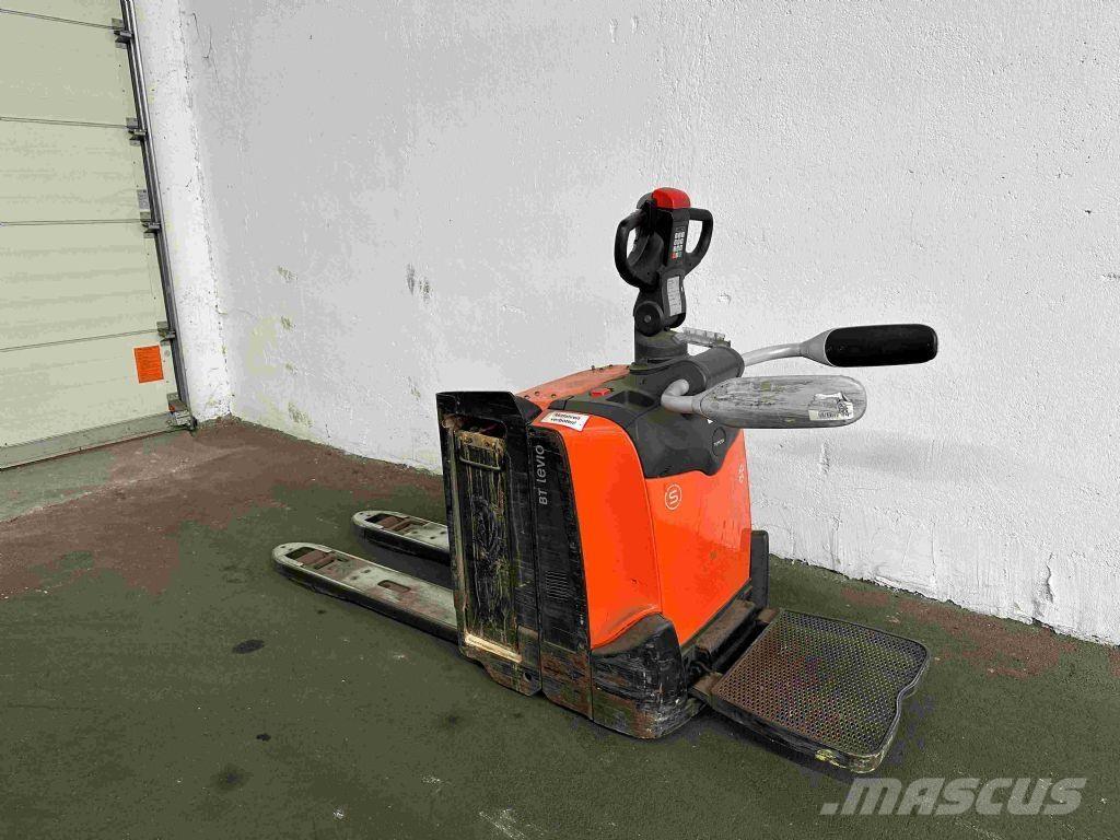Toyota LPE 200 Штабелери