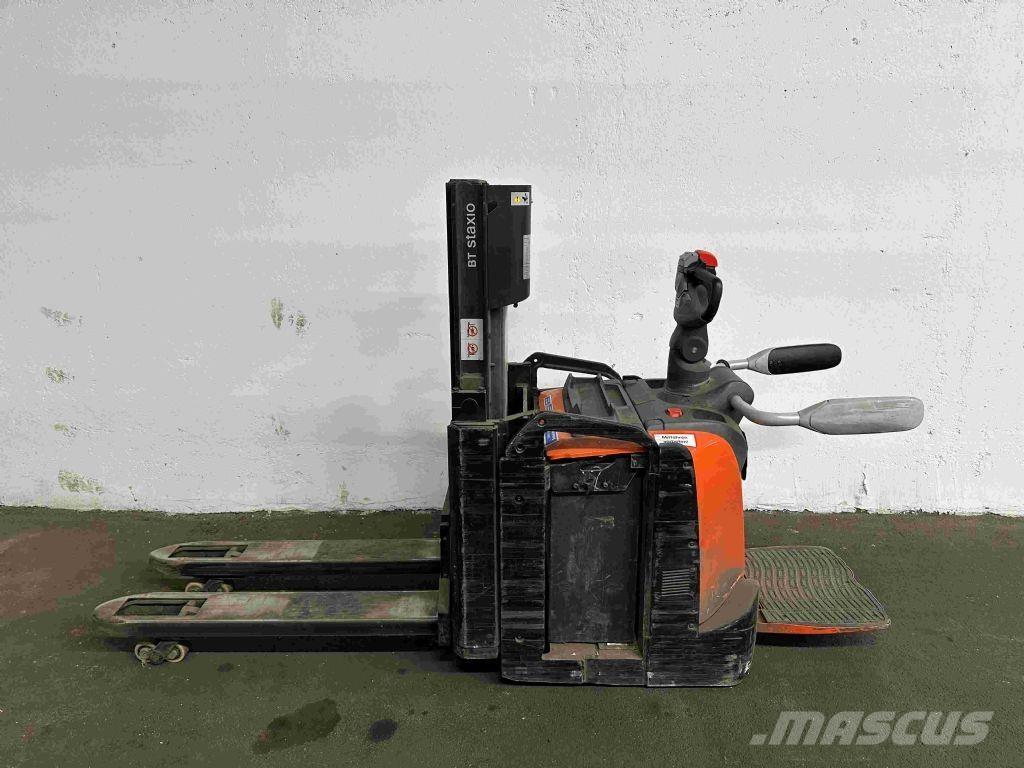 Toyota SPE 200 D Ручний візок