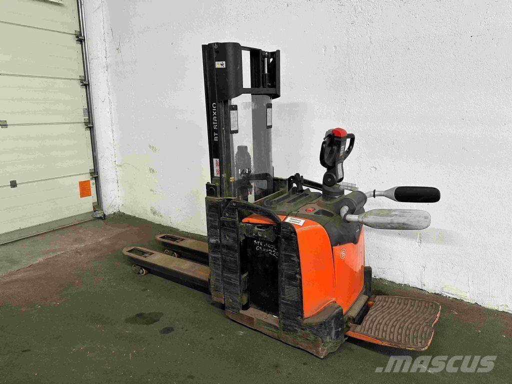 Toyota SPE 200 D Ручний візок