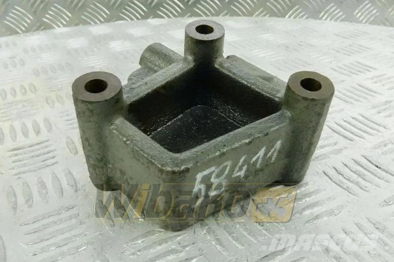 Isuzu 973628441 Двигуни