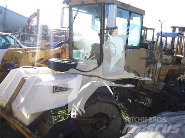 Rosco RB48 Підмітальні машини