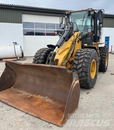 CAT 924 G Фронтальні навантажувачі