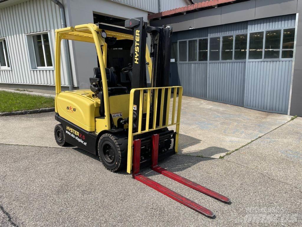 Hyster J2.5XN Електронавантажувачі