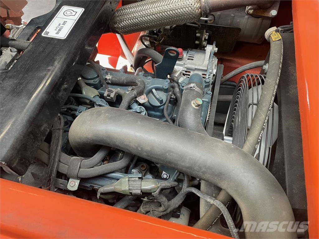 Ausa C 351 H X4 Навантажувачі підвищеної прохідності