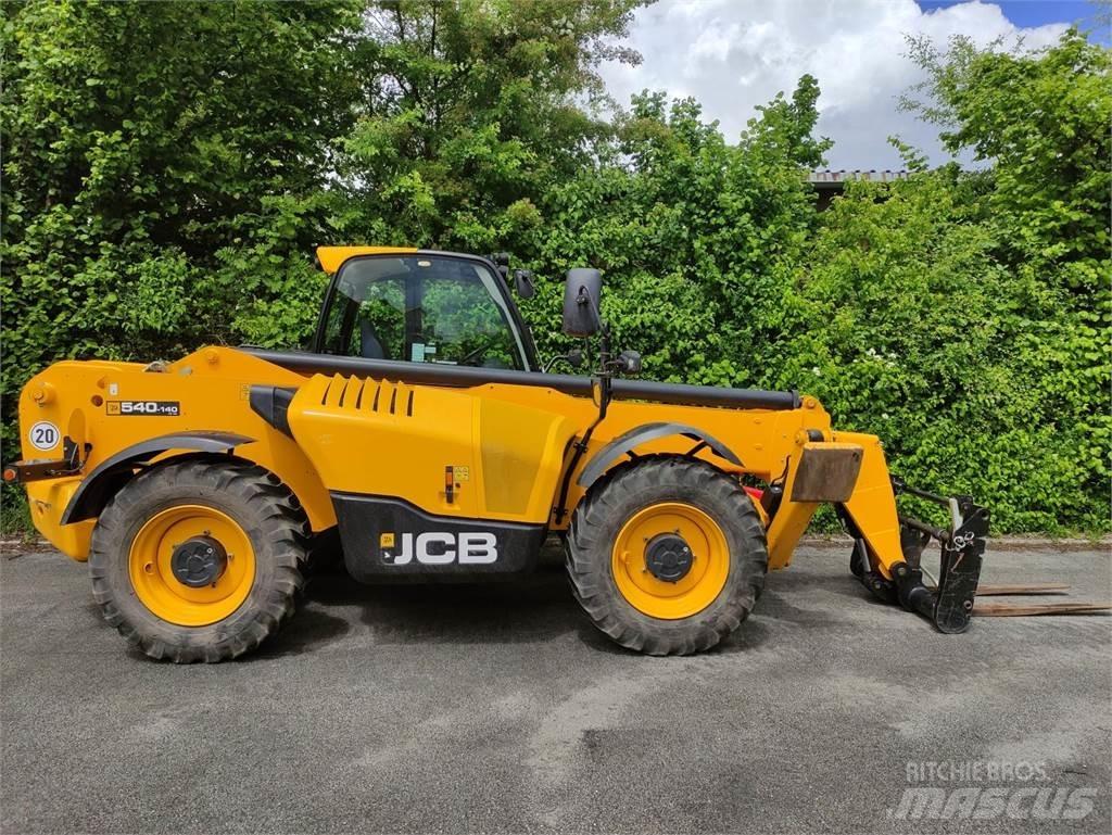 JCB 540V140 Hi Viz Телескопічні навантажувачі