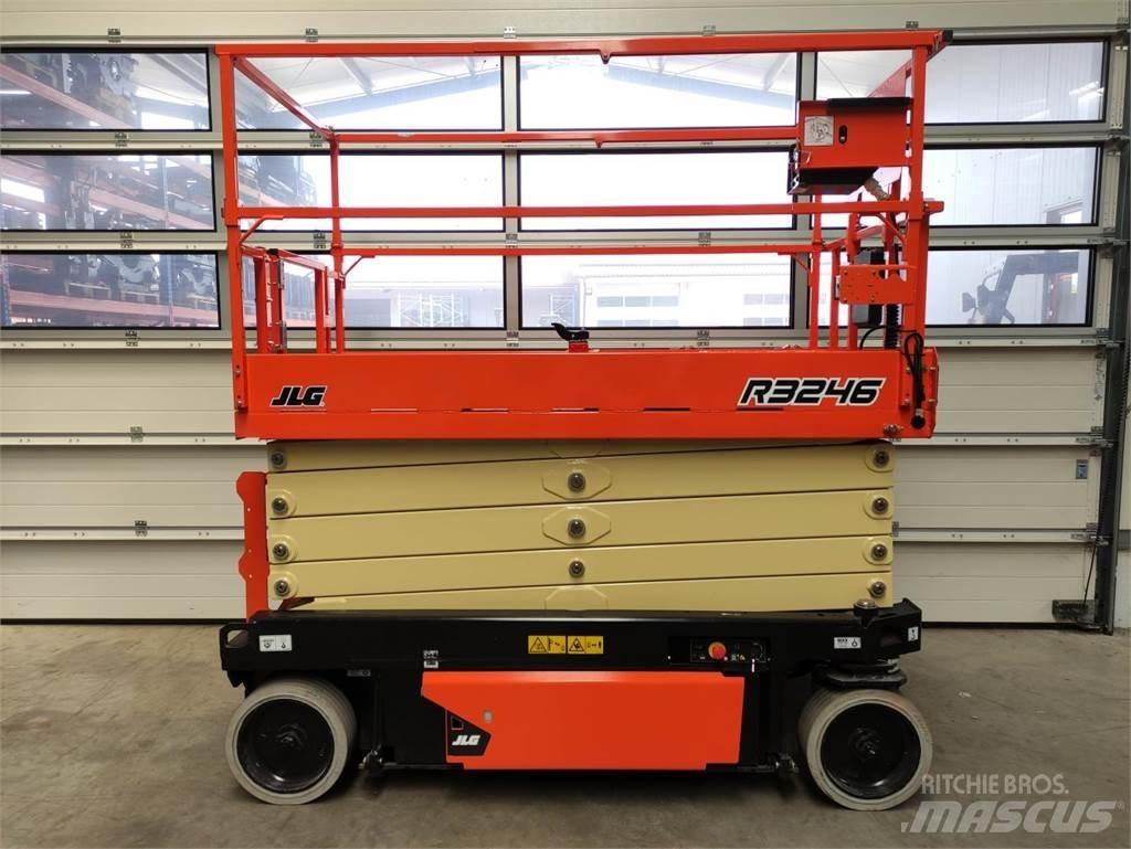 JLG R3246 Підйомники-ножиці