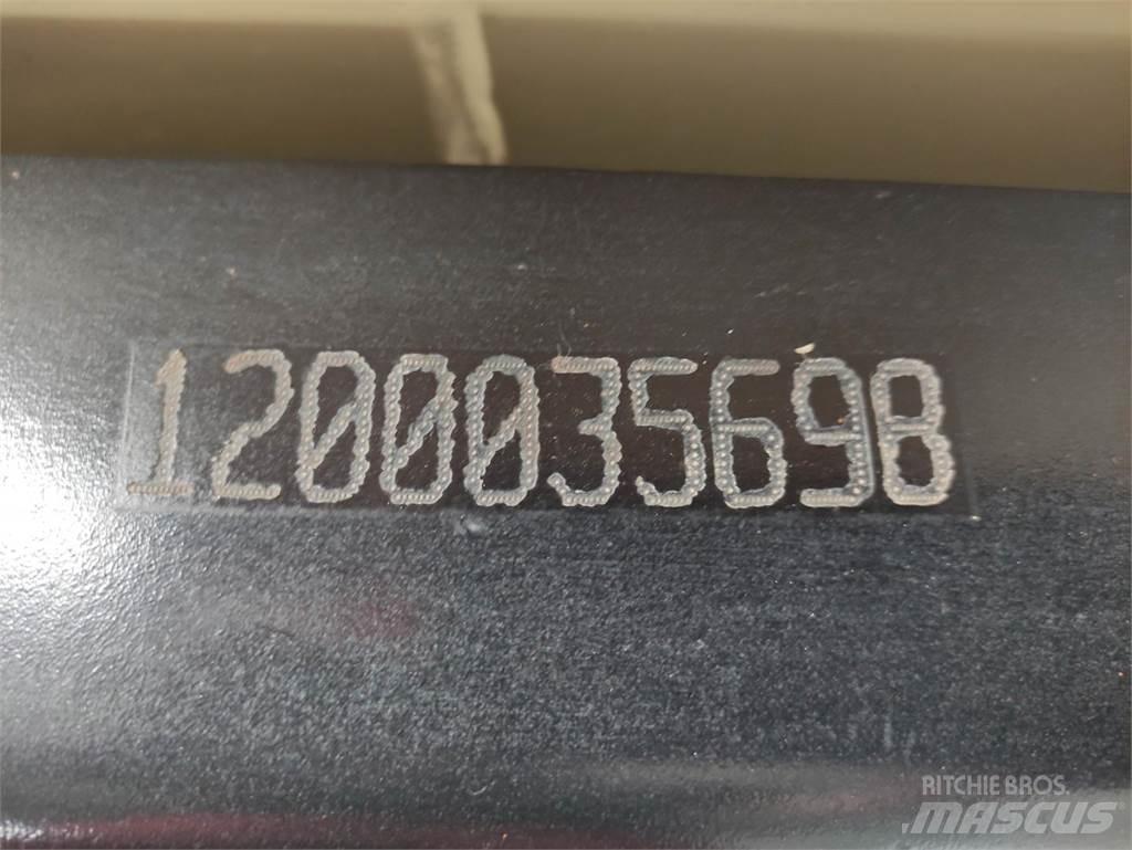 JLG R3246 Підйомники-ножиці