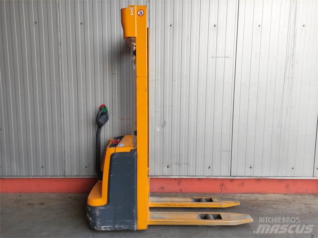 Jungheinrich EJC 112 Ручний візок