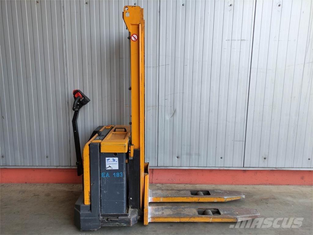 Jungheinrich EJC A12.5 G Ручний візок