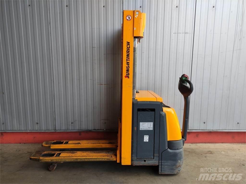 Jungheinrich EJC216Z Ручний візок