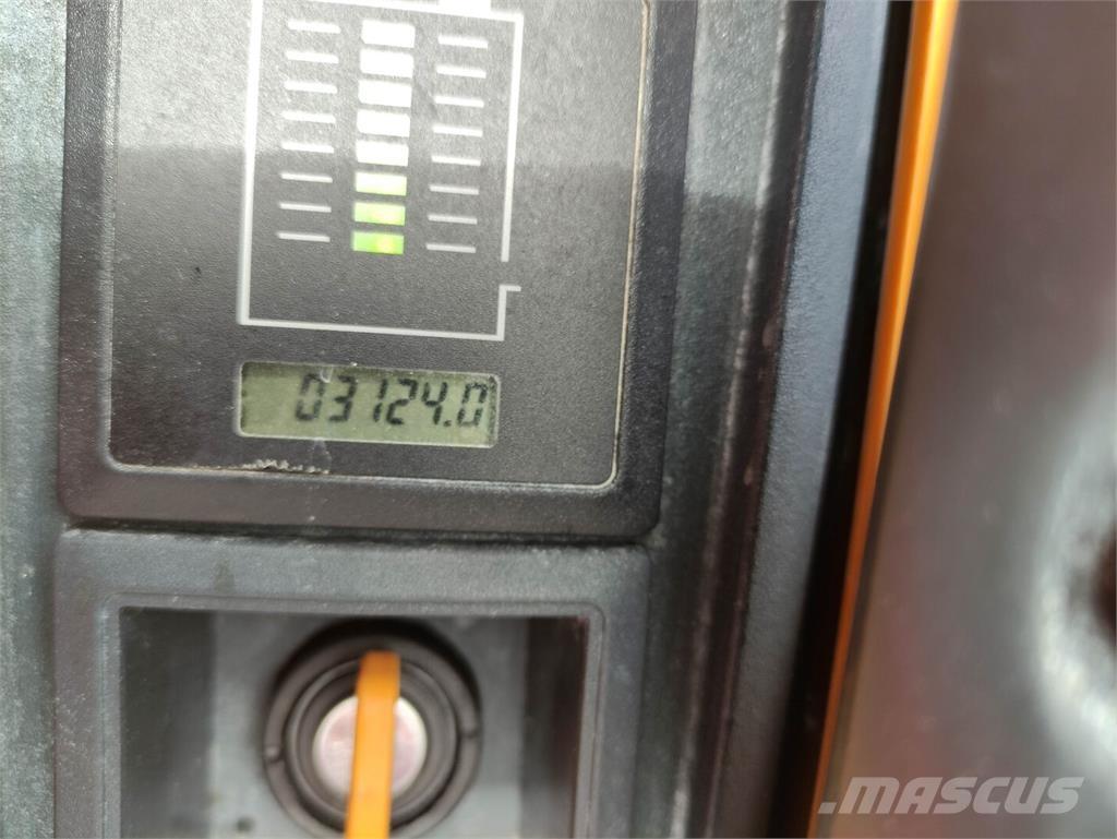 Jungheinrich EJE 120 Штабелери