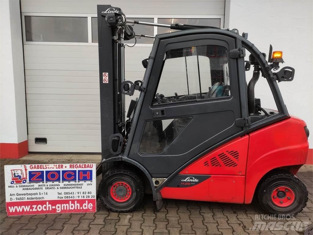 Linde H25D-02-392 EVO Дизельні навантажувачі