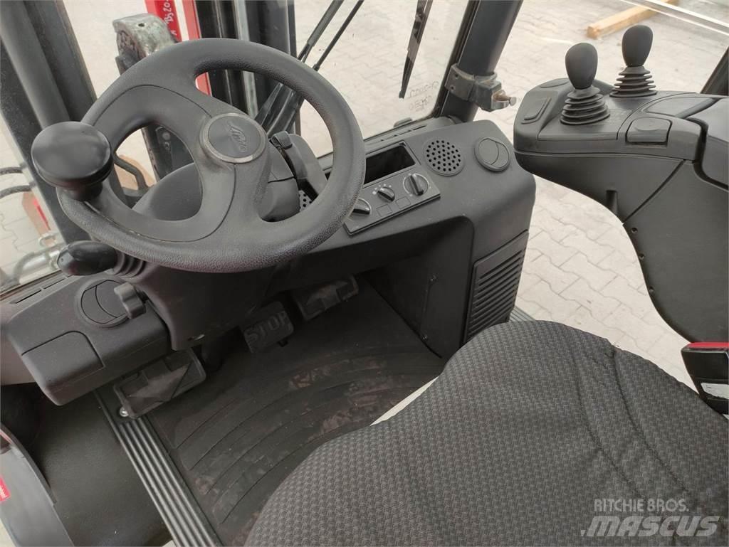 Linde H35D-02-393 EVO Дизельні навантажувачі